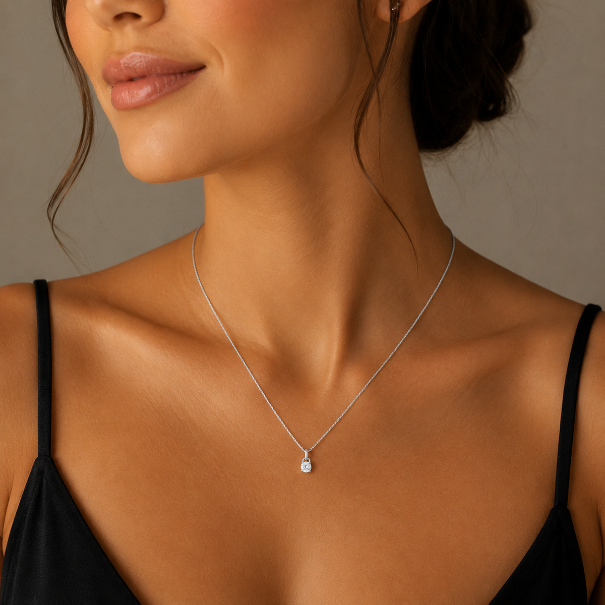 1 Natural Diamond 4 Claw Necklace 18ct White Gold Hallmarked British Made
