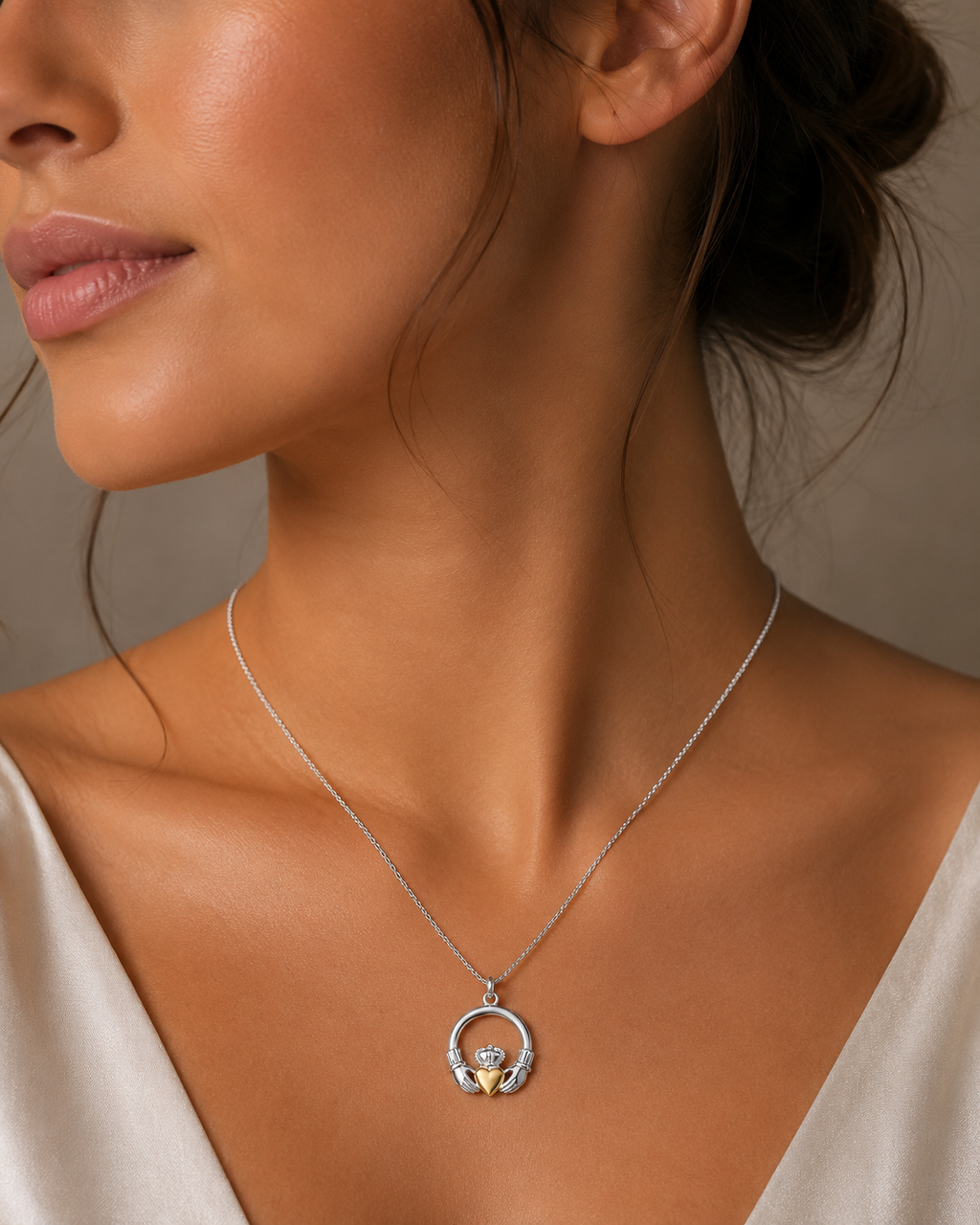 Celtic Claddagh Pendant 9ct Yellow Gold Plated Hallmarked All Chain Lengths