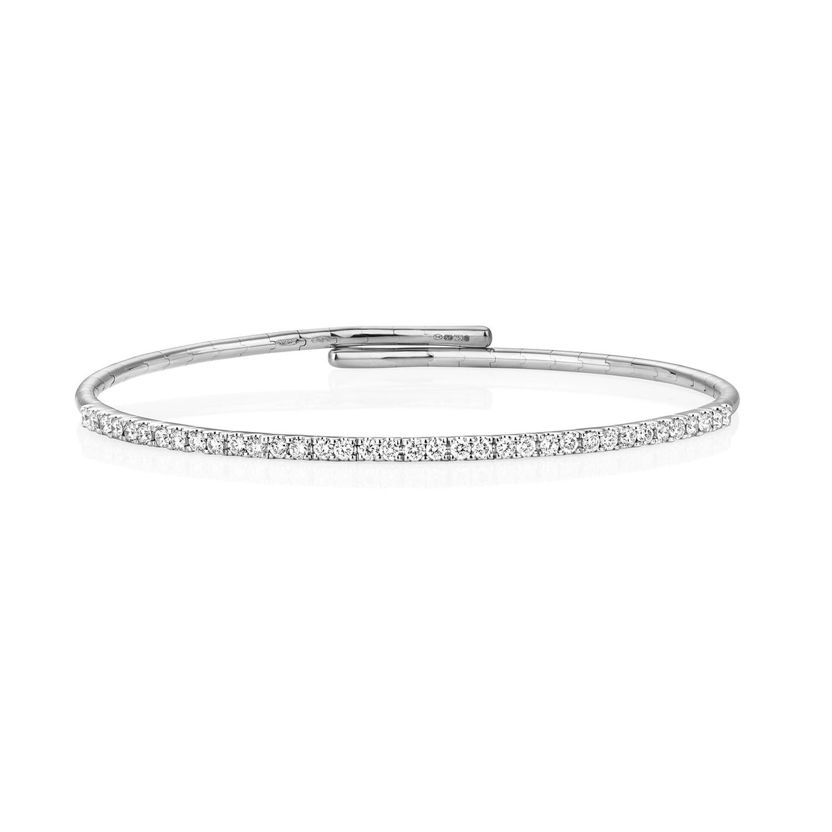 36 Natural Diamond 18ct White Gold Flexible Bangle 375 Hallmarked British Made