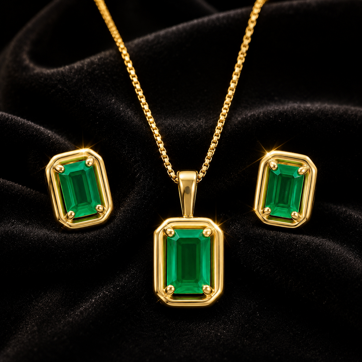 Chunky Natural Emerald Pendant & Earrings Set 9ct Yellow Gold 375 Hallmarked