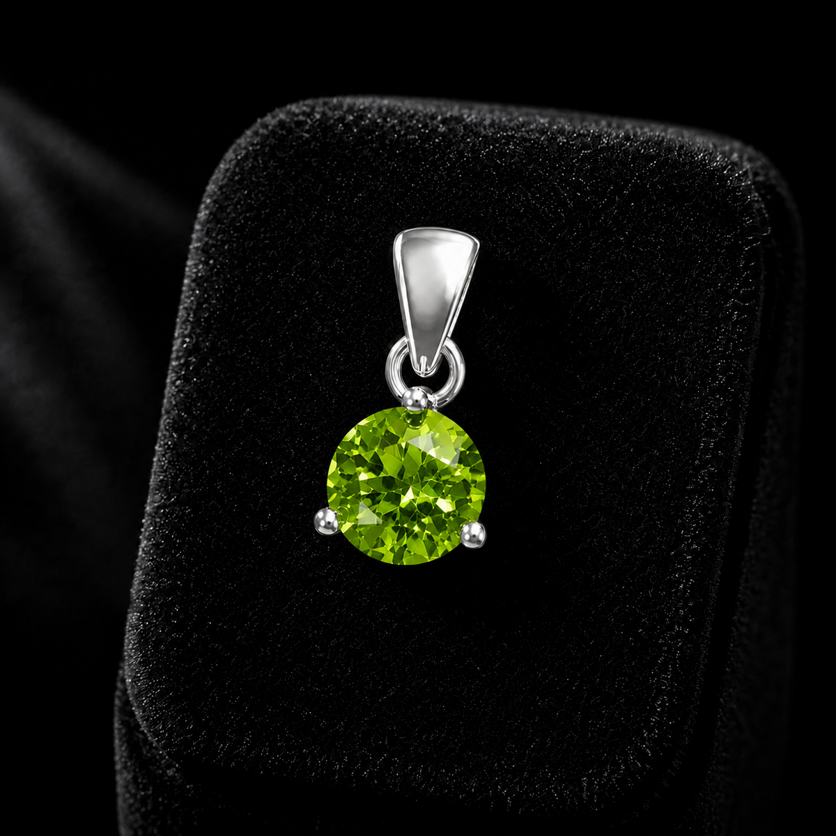 Sterling Silver Peridot Pendant Hallmarked British Made All Chain Lengths