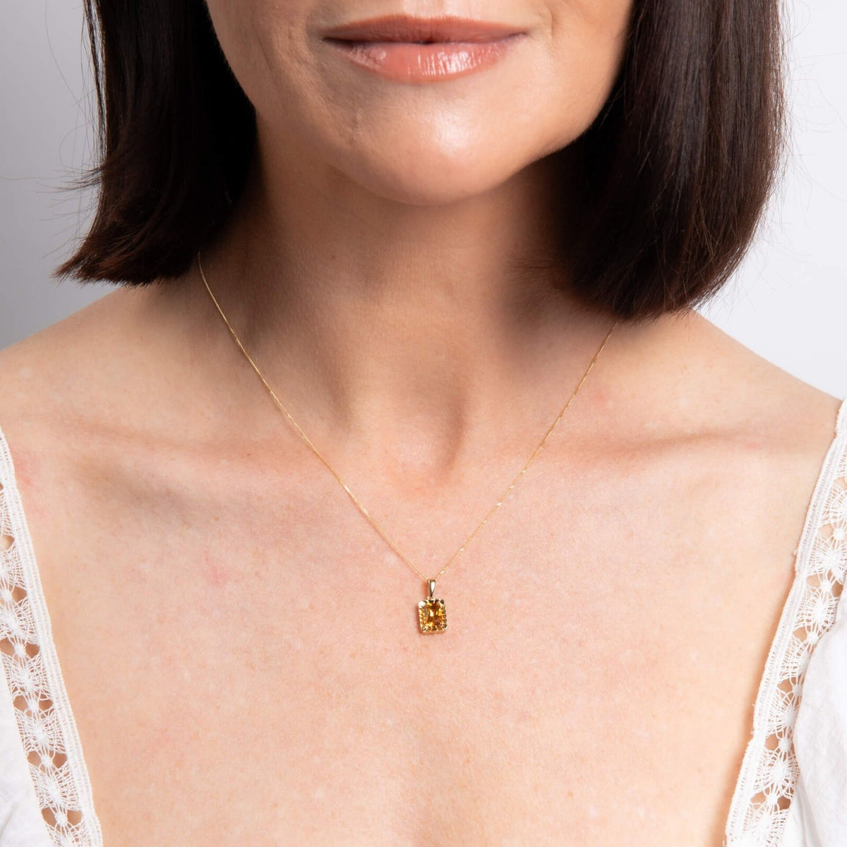 Natural Solitaire Citrine Pendant 9ct Yellow Gold 375 Hallmarked British Made