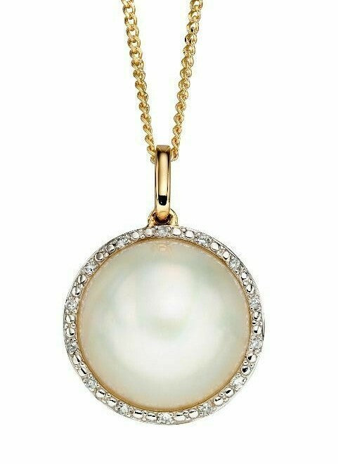 Diamond and Pearl Pendant 9ct Yellow Gold 375 Hallmarked British Made