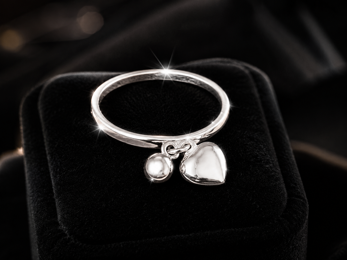 Heart Charm Band Ring Sterling Silver 925 Hallmarked British Made Size M - Q