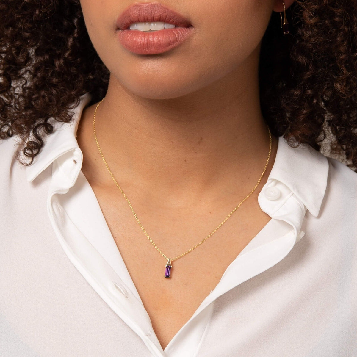 Elongated Amethyst Pendant 9ct Yellow Gold 375 Hallmarked British Made