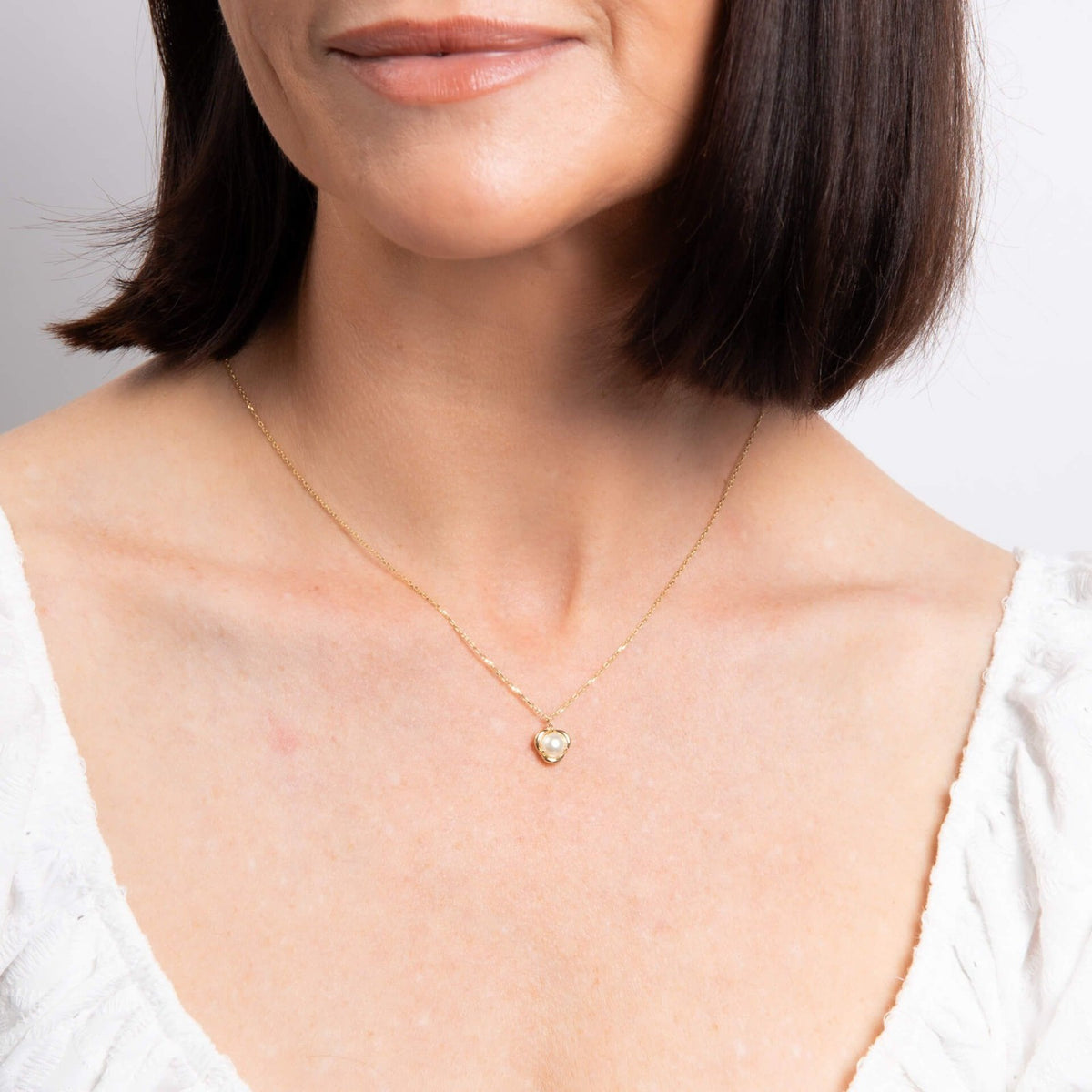 Natural Petal Pearl Necklace 9ct Yellow Gold 375 Hallmarked British Made