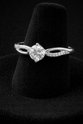 Solitaire Shoulders Ring Sterling Silver 925 Hallmarked British Made Size J - R