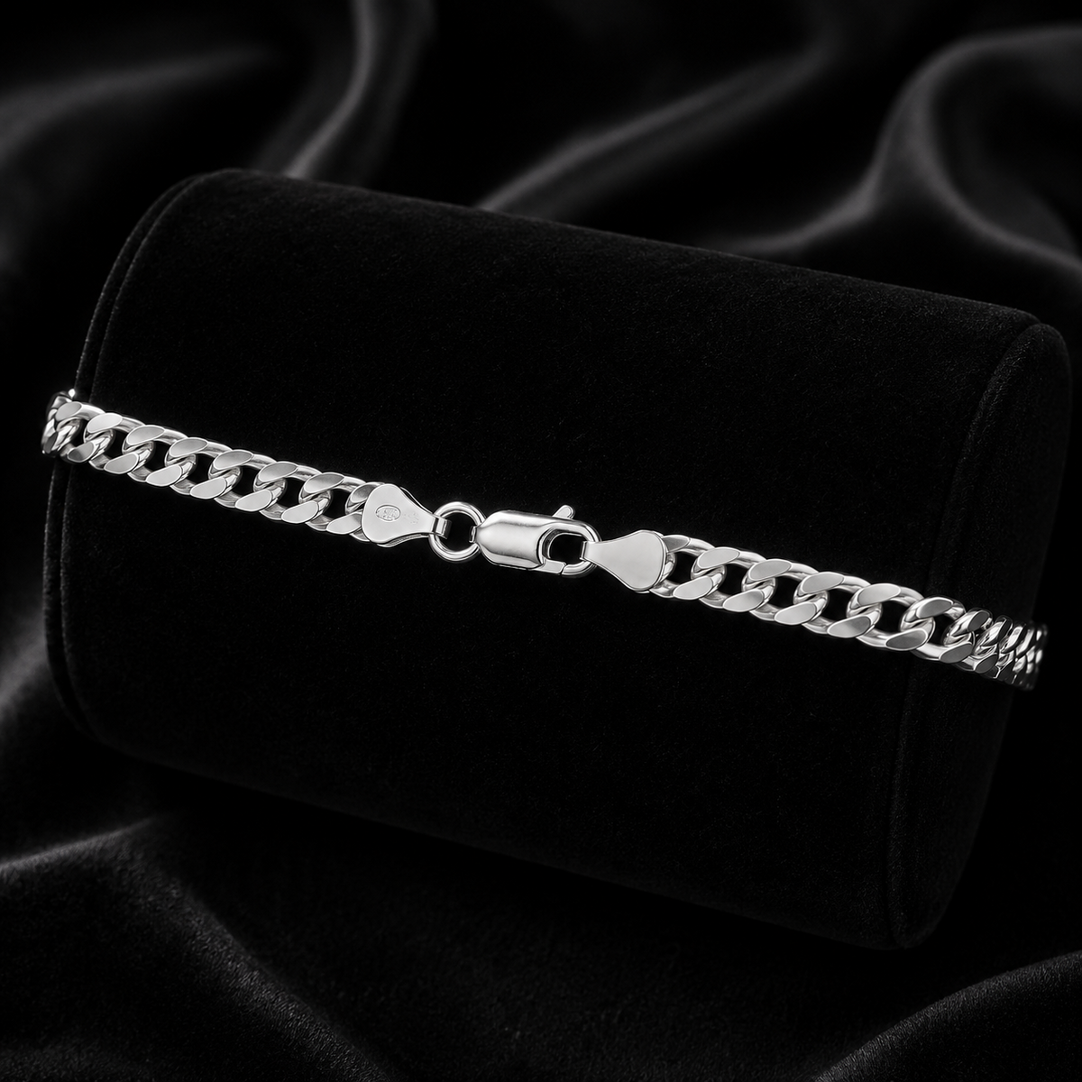 Men's Sterling Silver Bracelet Curb Link British Made 925 Hallmark 8" Weight 20g