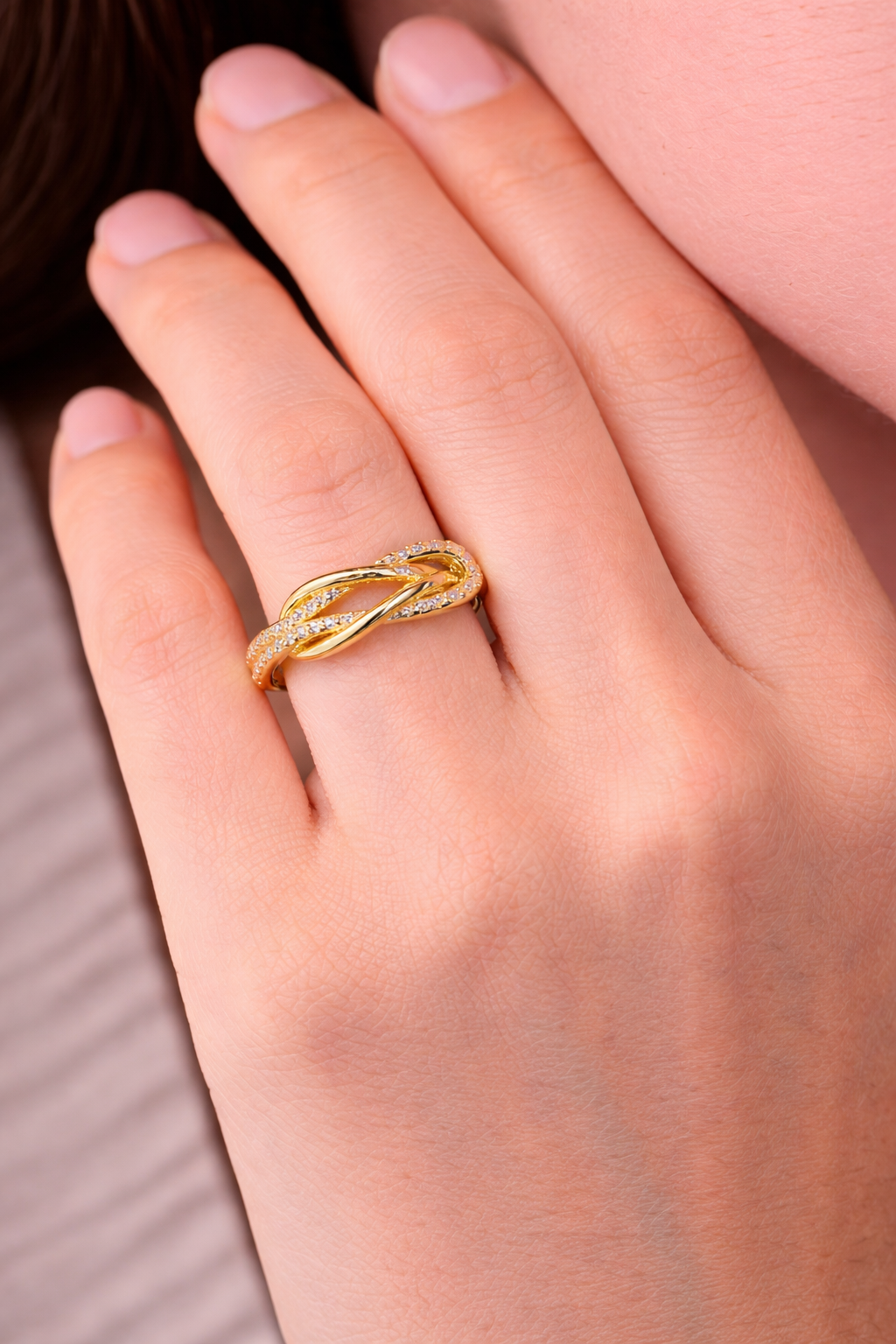 Interlocking Ring 9ct Yellow Gold 375 Hallmarked Sizes J - S British Made