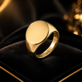 Heavy Mens 9ct Yellow Gold Signet Ring 375 Hallmarked British Made Size K - Z