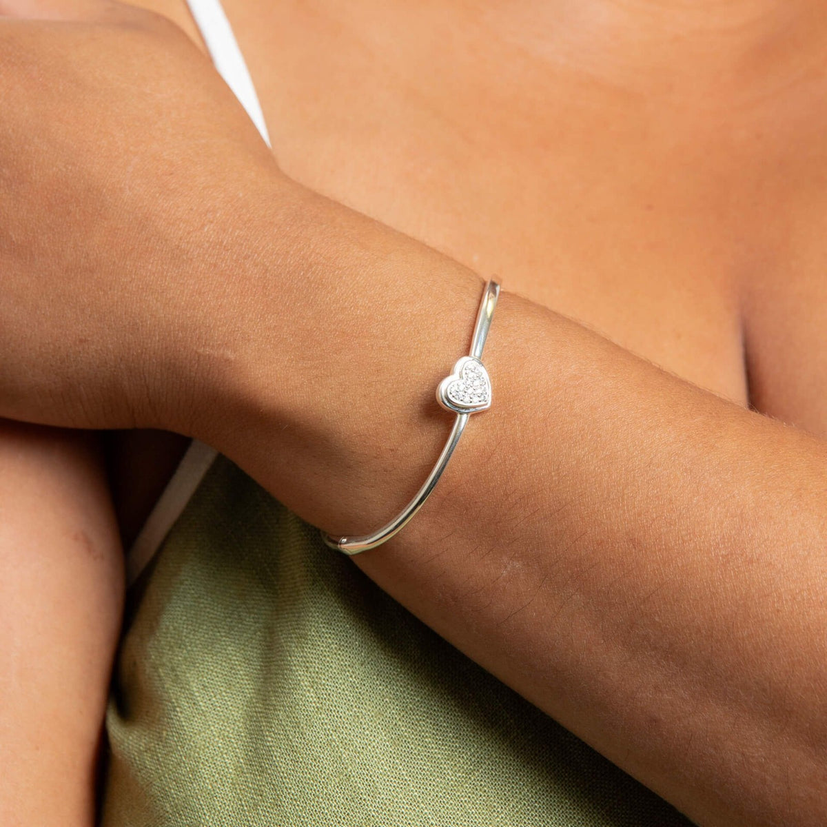 Zircon Heart Bangle Sterling Silver 925 Hallmarked British Made Brand New Boxed