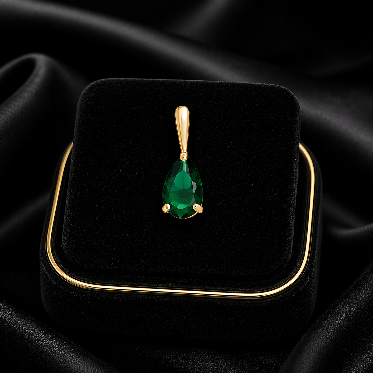 Teardrop Natural Emerald 9ct Yellow Gold Pendant Hallmarked All Chain Lengths