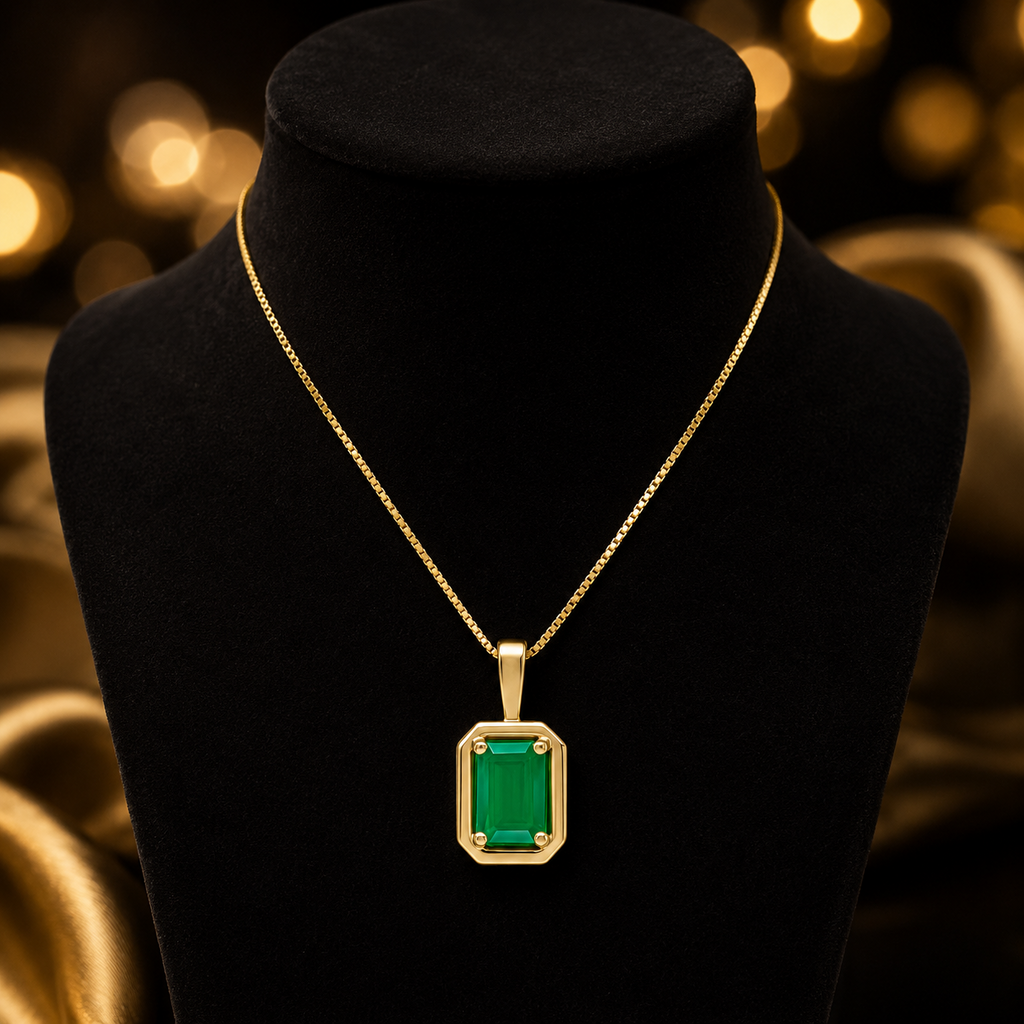 Solitaire Octagon Emerald Pendant Yellow Gold 375 Hallmarked British Made