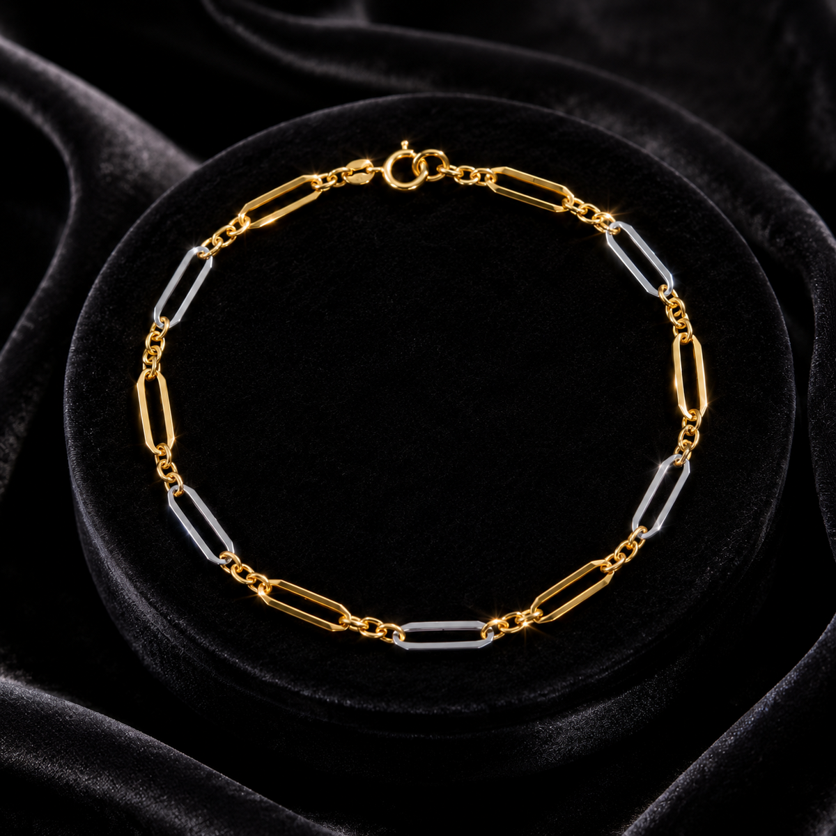 Mixed Length Bracelet In 9ct Mixed Gold 375 Hallmarked British Made Brand New