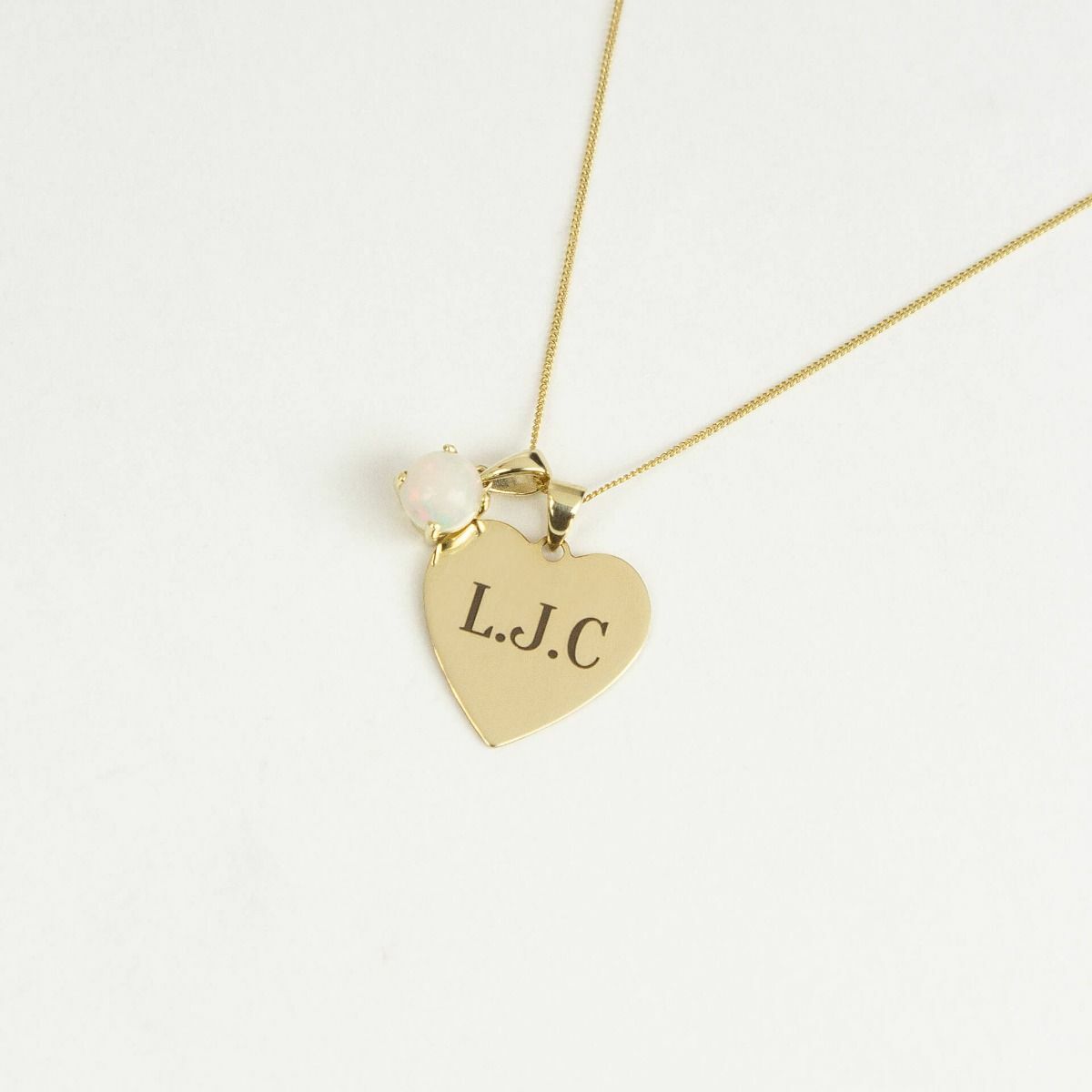 Engravable Heart Pendant Yellow Gold 375 Hallmarked British Made Brand New
