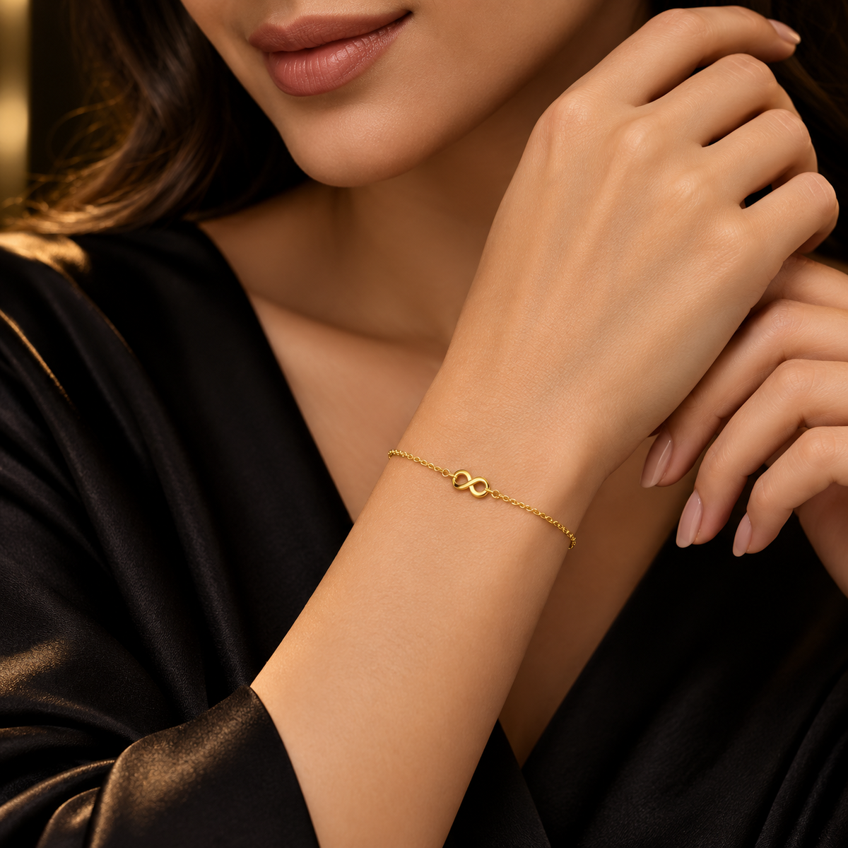 Ladies Love Knot Adjustable Bracelet 9ct Yellow Gold 375 Hallmarked British Made