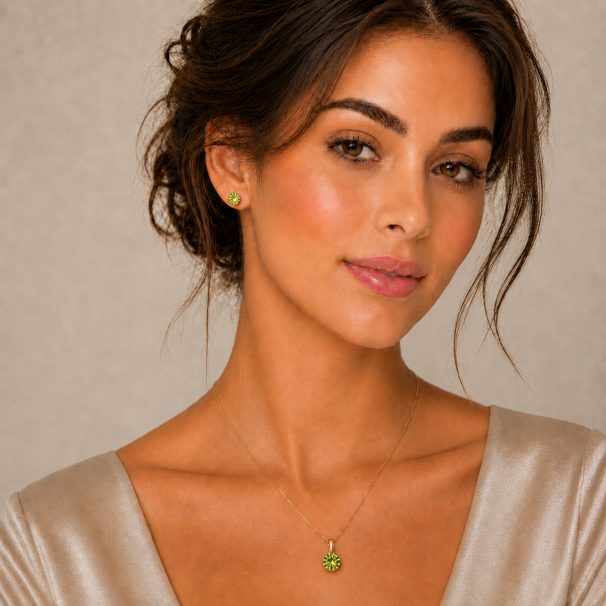 Peridot Pendant and Earrings Set Solid Yellow Gold Solitaire 18" Chain Hallmark