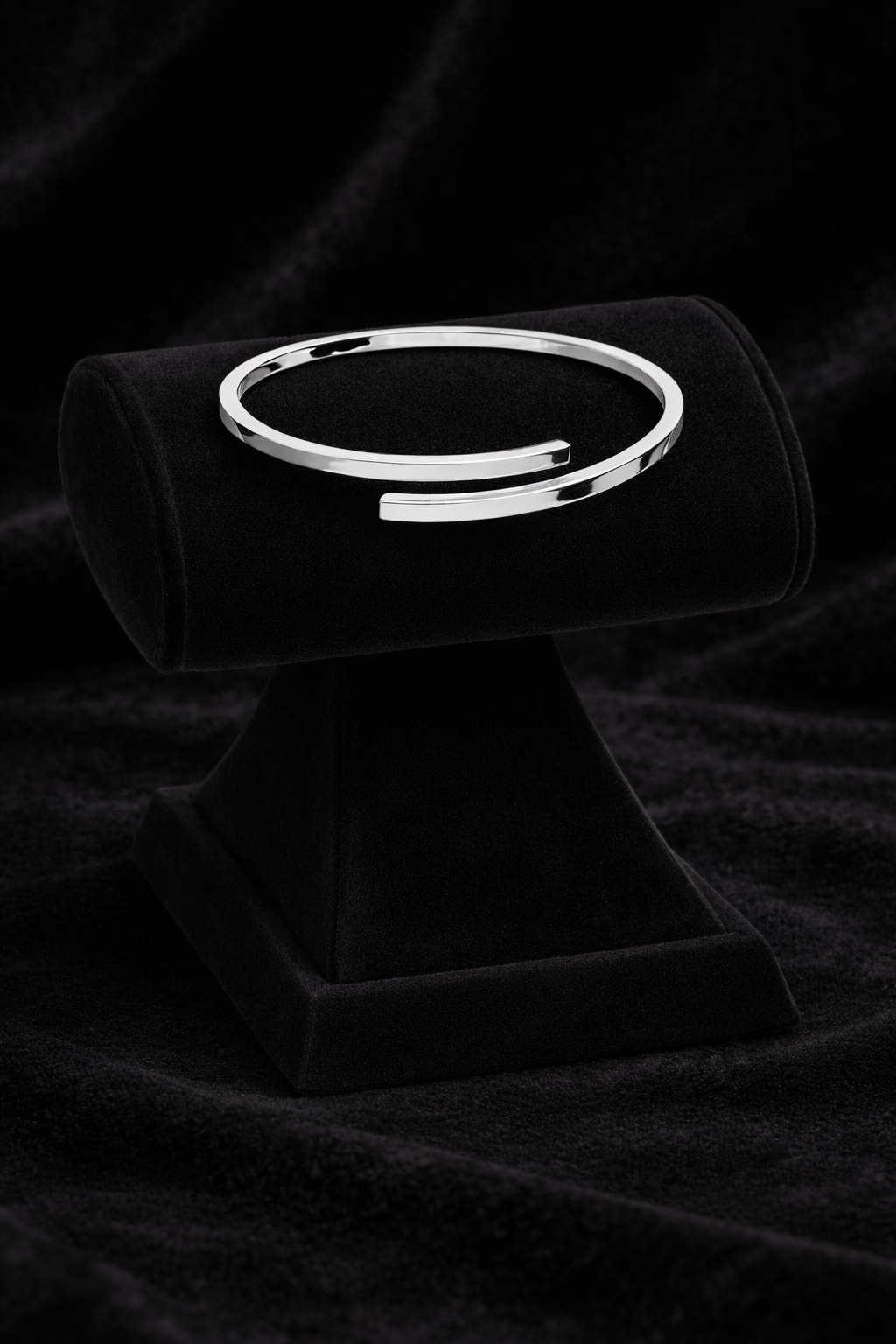 Sterling Silver Bangle Hollow Crossover British Made Hallmarked Brand New Boxed