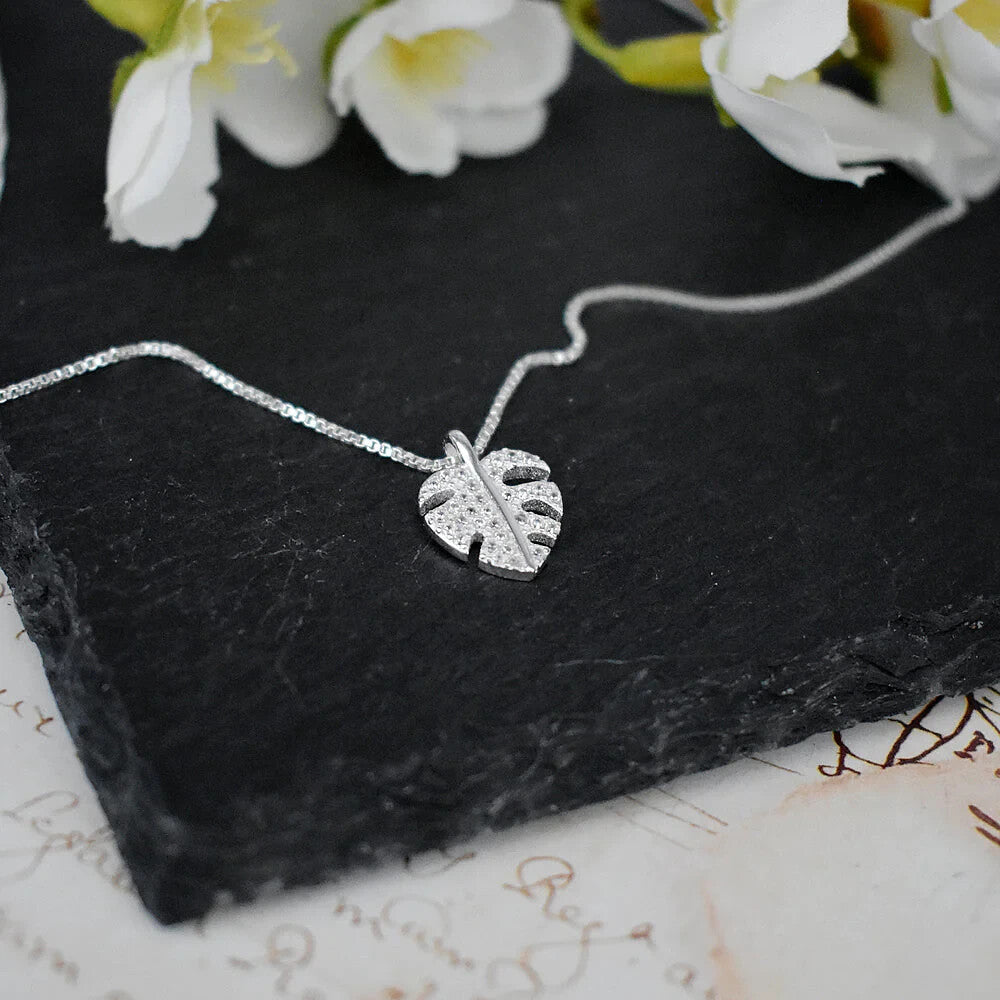 Tropical Leaf Pendant Sterling Silver Hallmarked All Chain Lengths Brand New