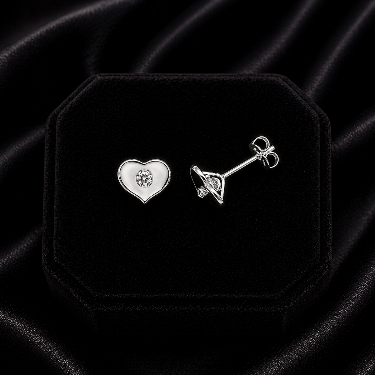 Flush Heart Stud Earrings 9ct White Gold 375 Hallmarked Brand New Boxed