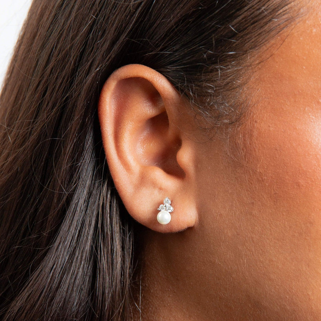 Round Freshwater Pearl Stud Earrings Sterling Silver 925 Hallmarked Brand New