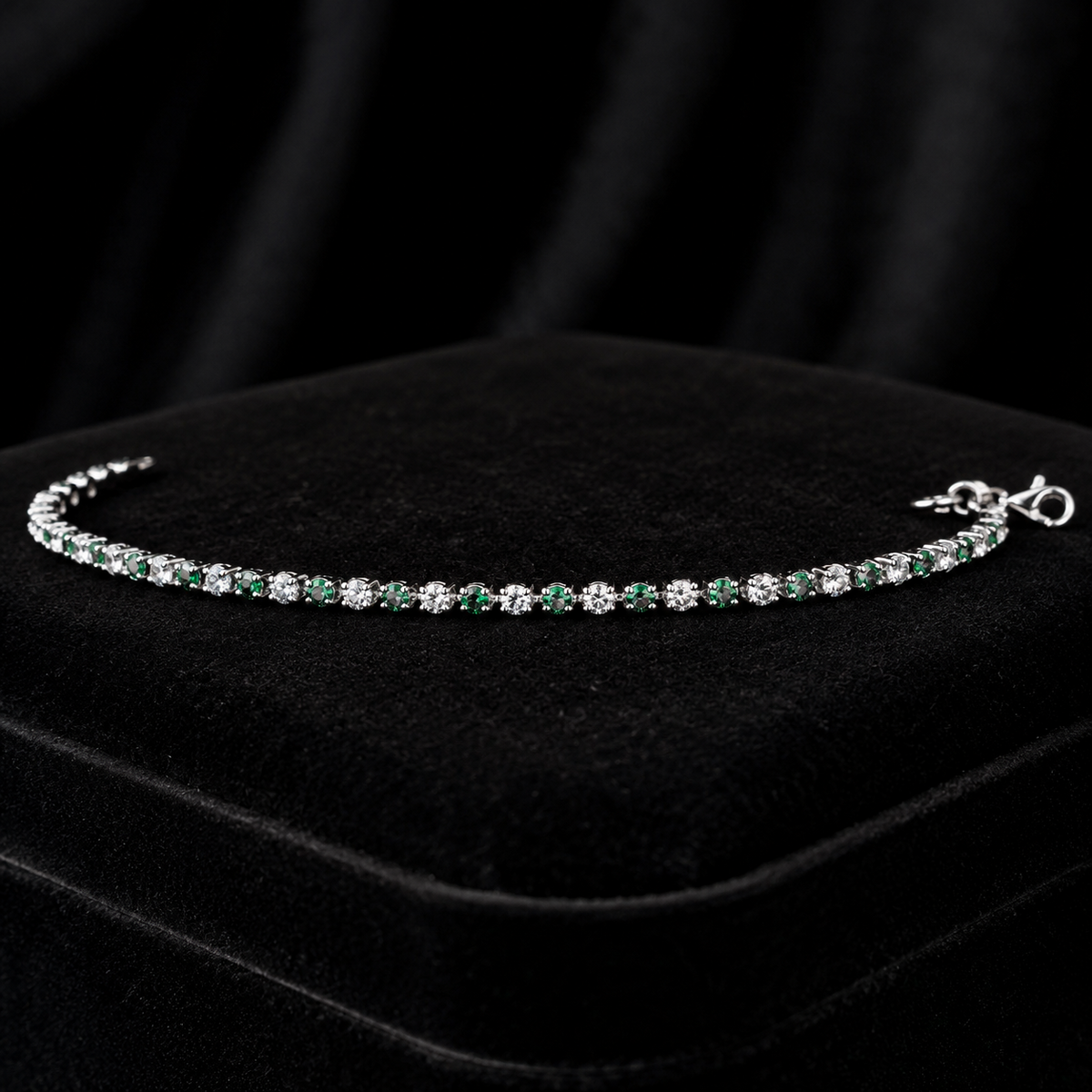 Natural Emerald Tennis Bracelet Sterling Silver 925 Hallmarked Brand New Boxed