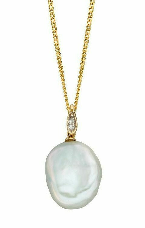Diamond and Pearl Pendant 9ct Yellow Gold 375 Hallmarked  British Made