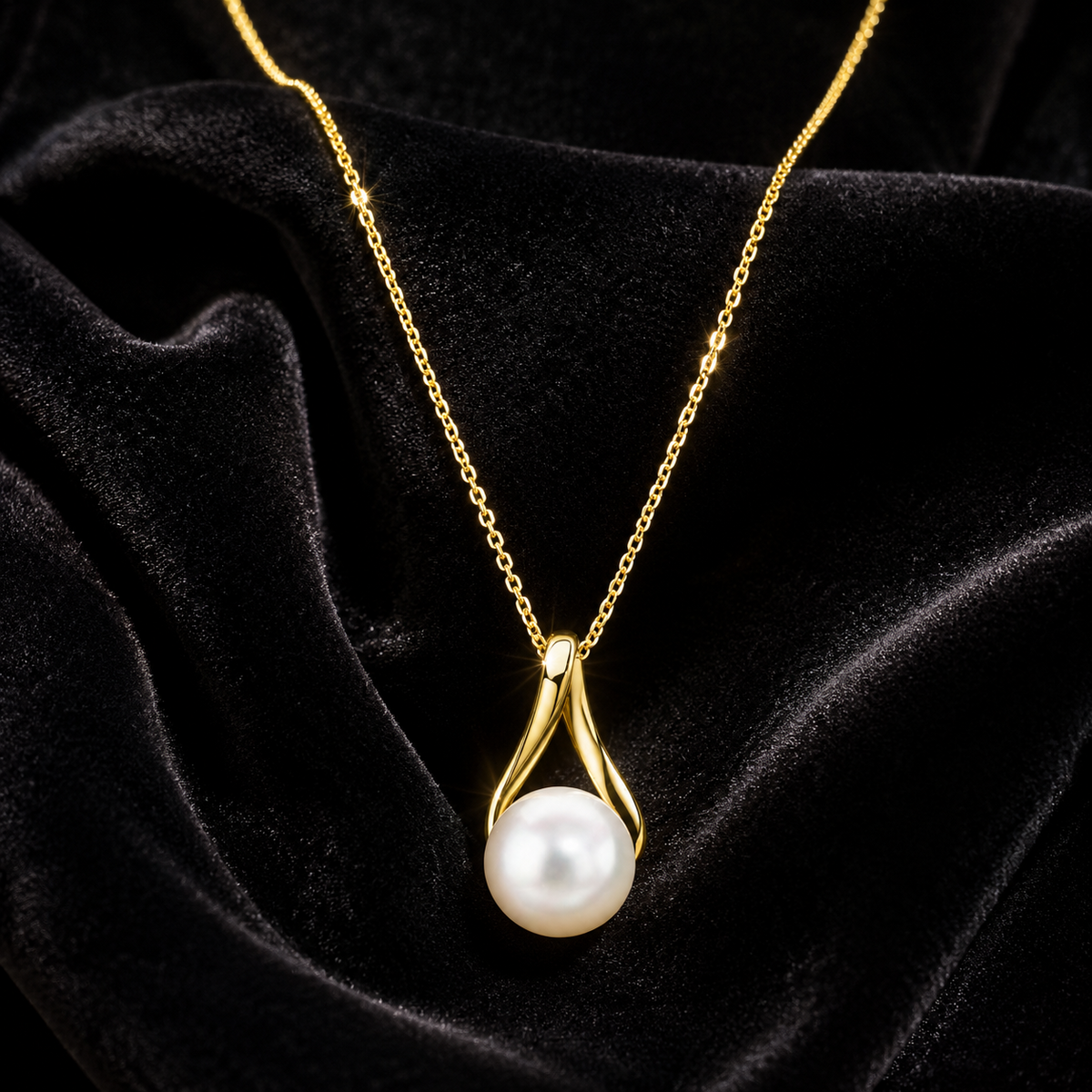 Twisted Freshwater Pearl Pendant 9ct Yellow Gold 375 Hallmarked British Made