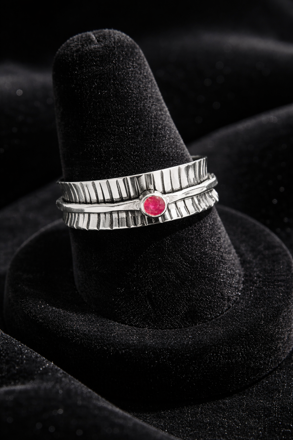 Flush Ruby Spinner Ring Sterling Silver 925 Hallmark British Made Size K - T
