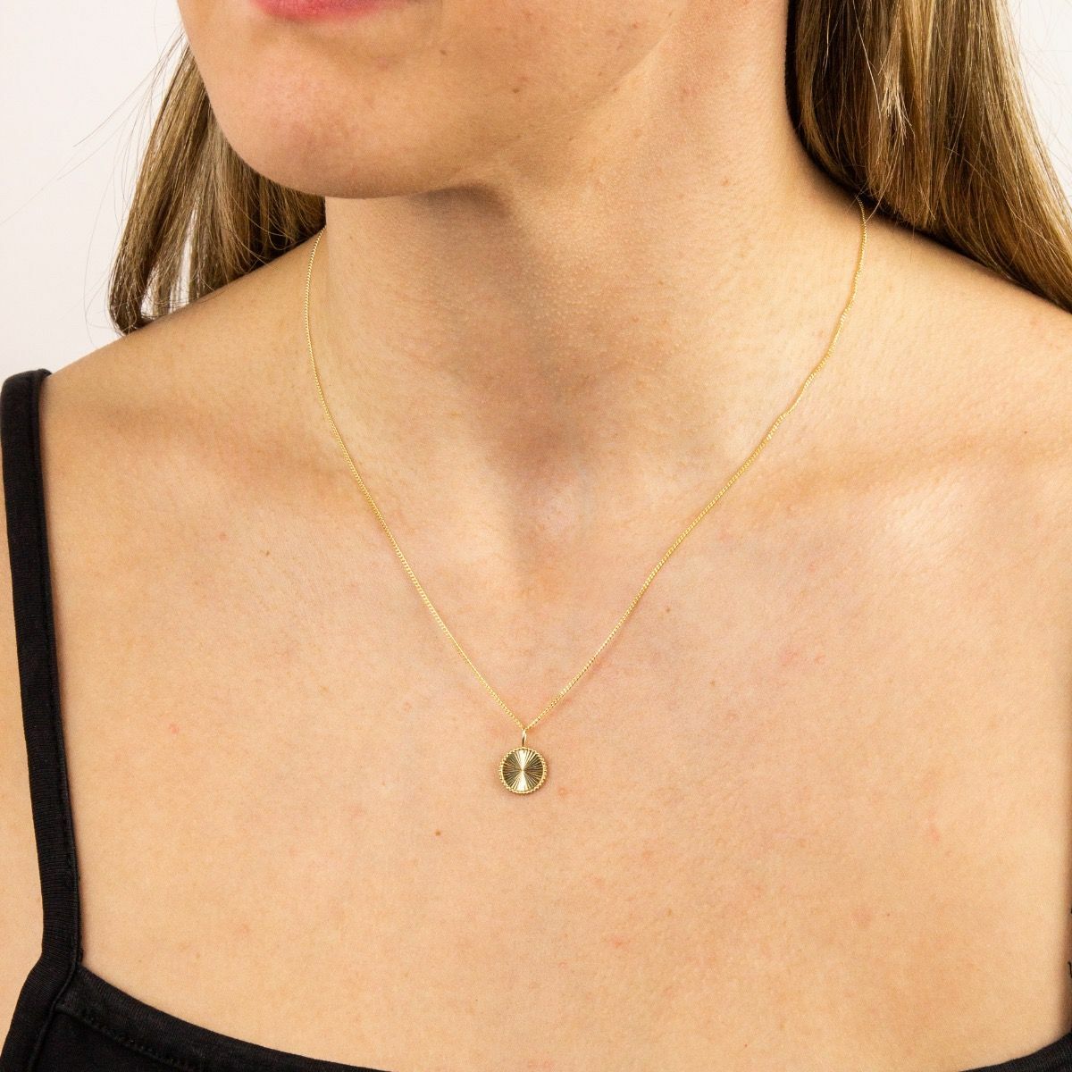 9ct Gold Disc Pendant Hallmarked (Free Engraving) British Made Brand New