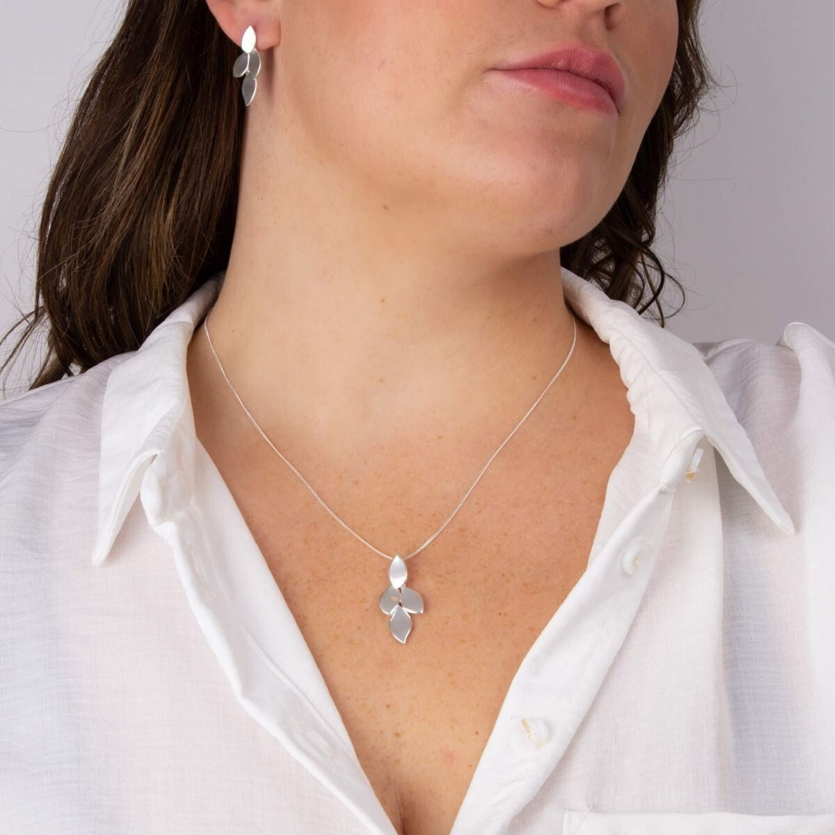 Flowing Petals Drop Pendant Sterling Silver 925 Hallmarked All Chain Lengths